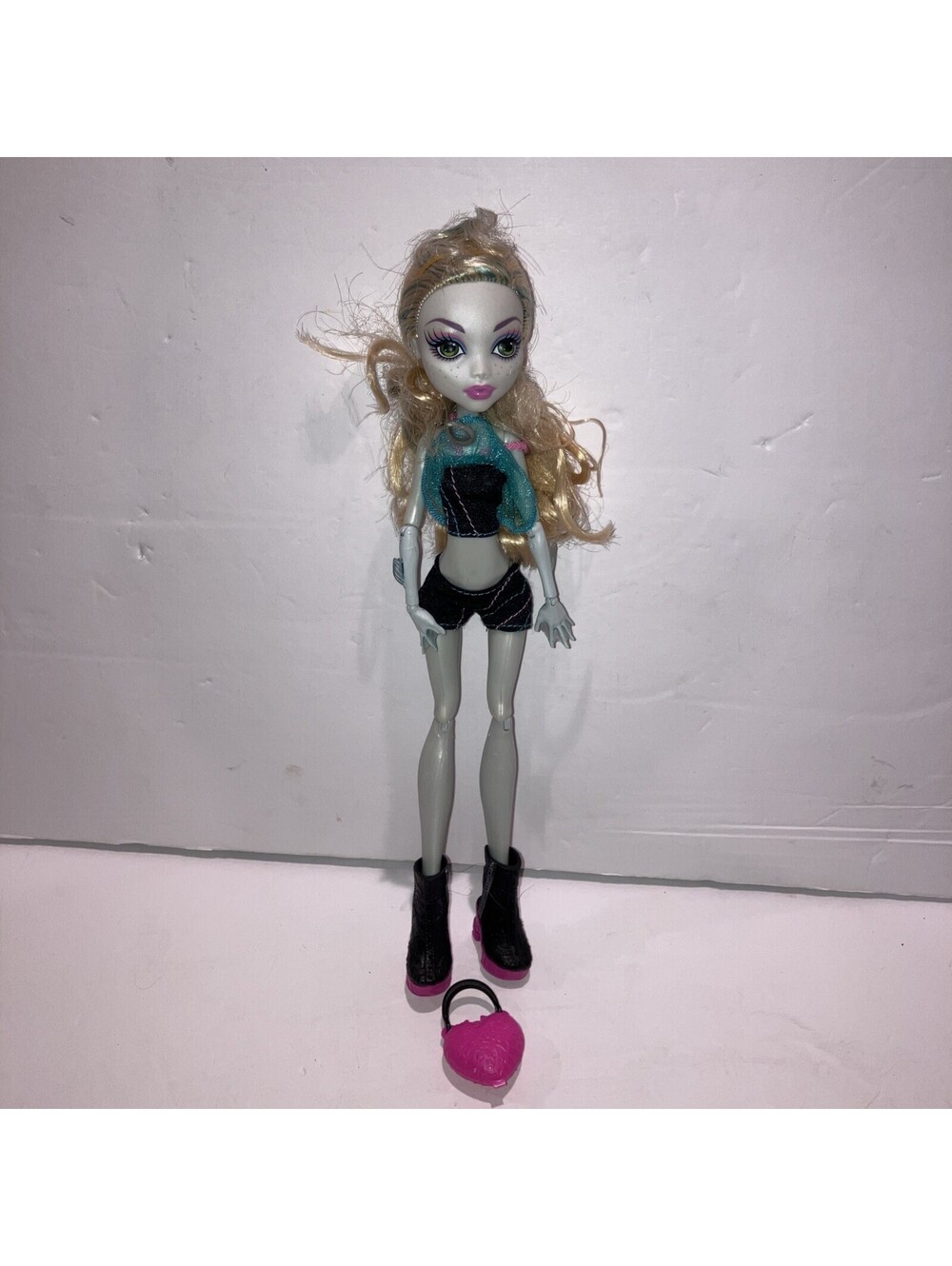 2008 G1 Monster High ~ First Wave ~ Lagoona Blue Doll ~ w/ Black Elastics